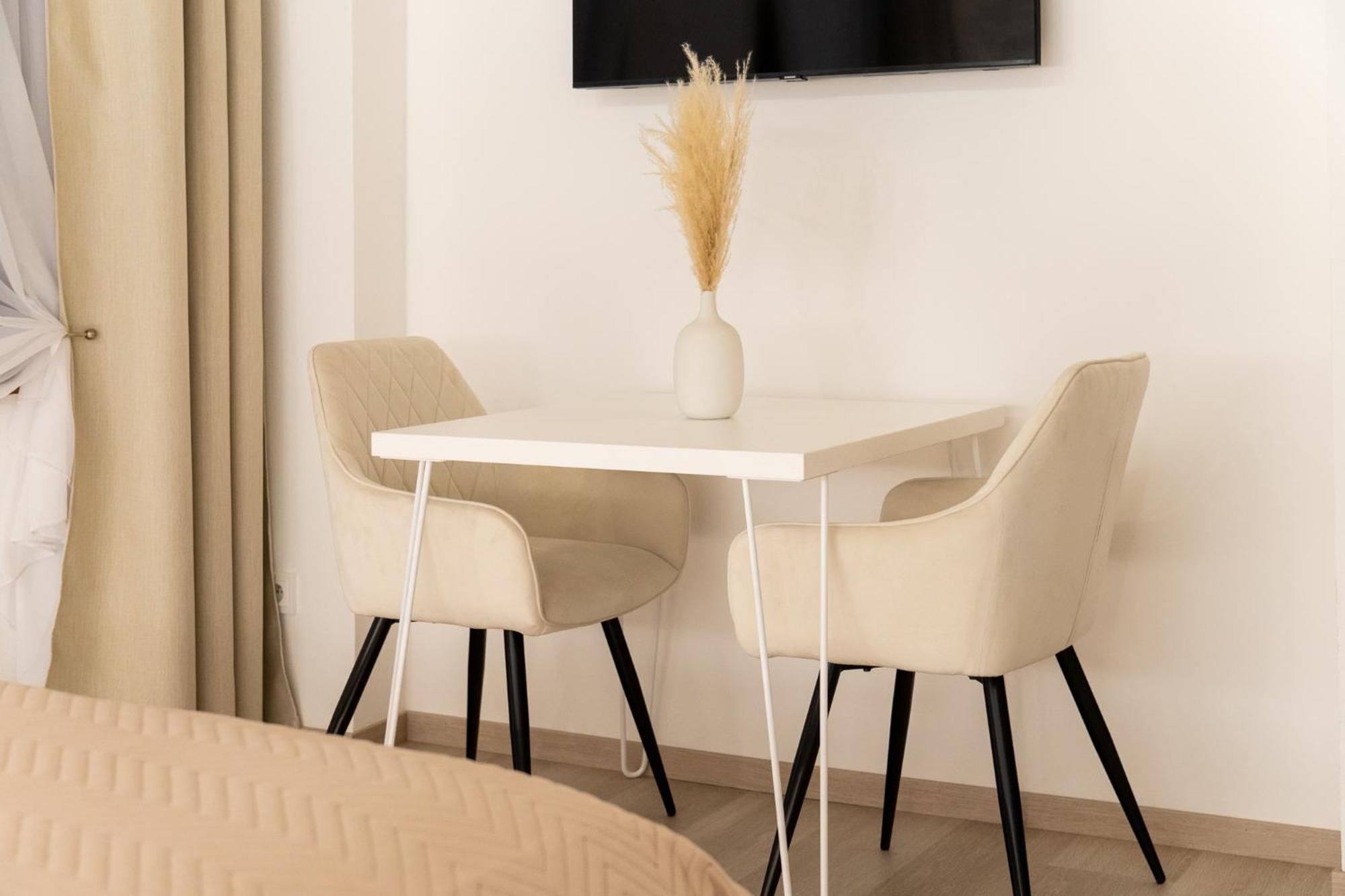 White Wolf Boutique Apartments Olomouc Eksteriør bilde